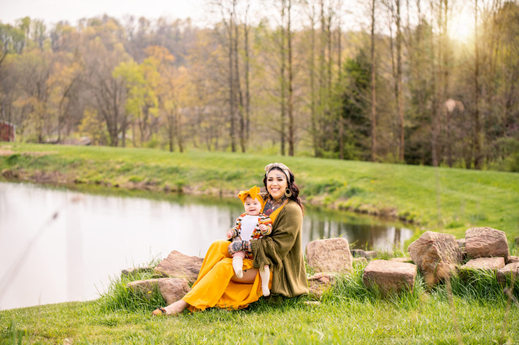 Mother's Day photo sessions by Blissfully Blurred Photography.